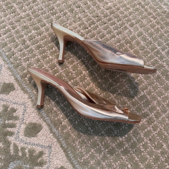 RAYE gold Dane Heel - Picture 5 of 7